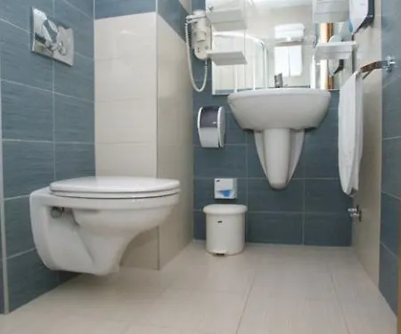 Hotel apartamentowy For 4 Persons At Luxhotel 3*